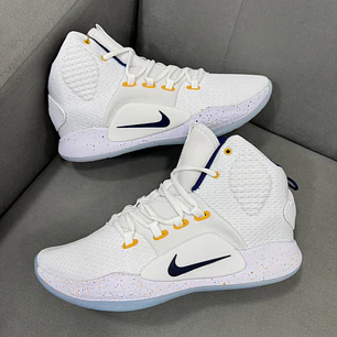 Nike Hyperdunk 2018 White Purple