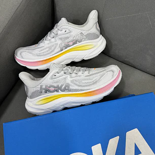 Hoka Clifton 10 White 