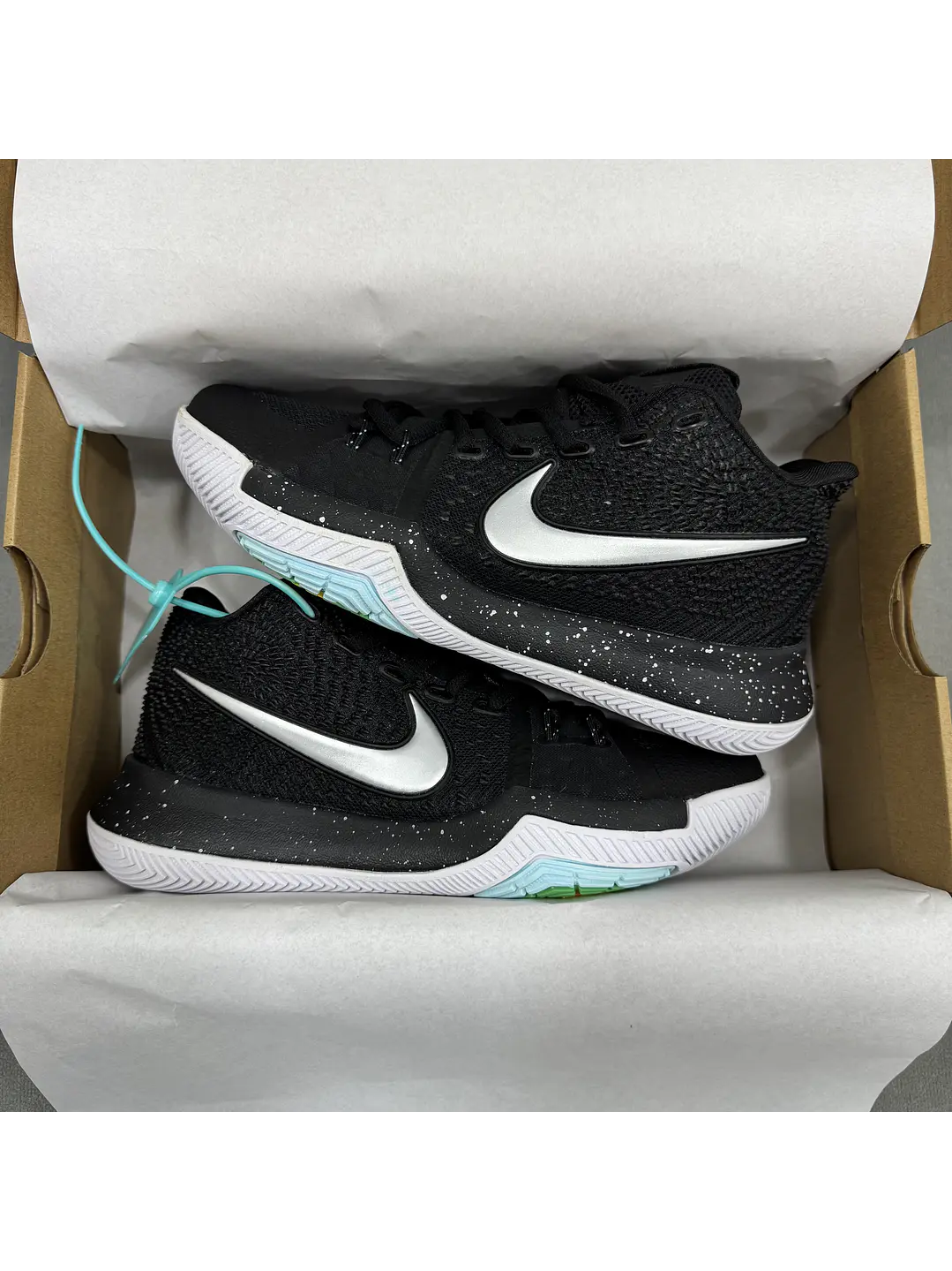 Nike Kyrie Irving 3 Black Ice  2