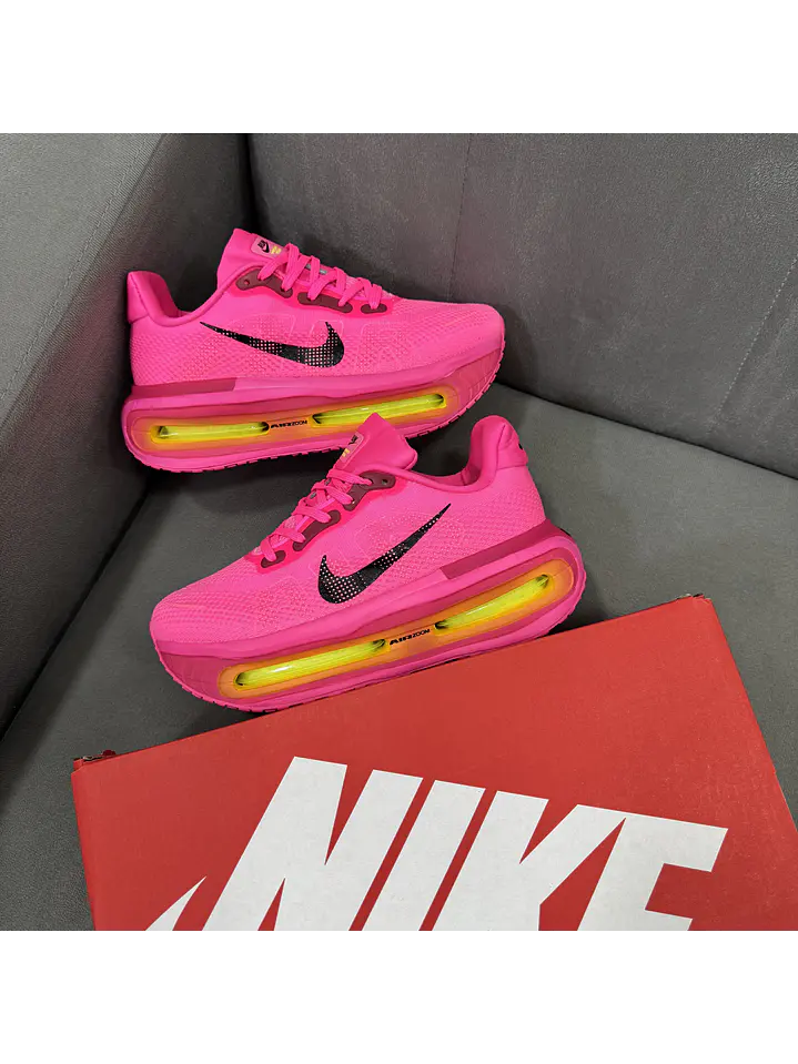 Nike Zoom Vomero Plus Fucsia  1