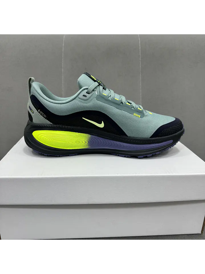 Nike Zoom Vomero Gore-tex Blue 3