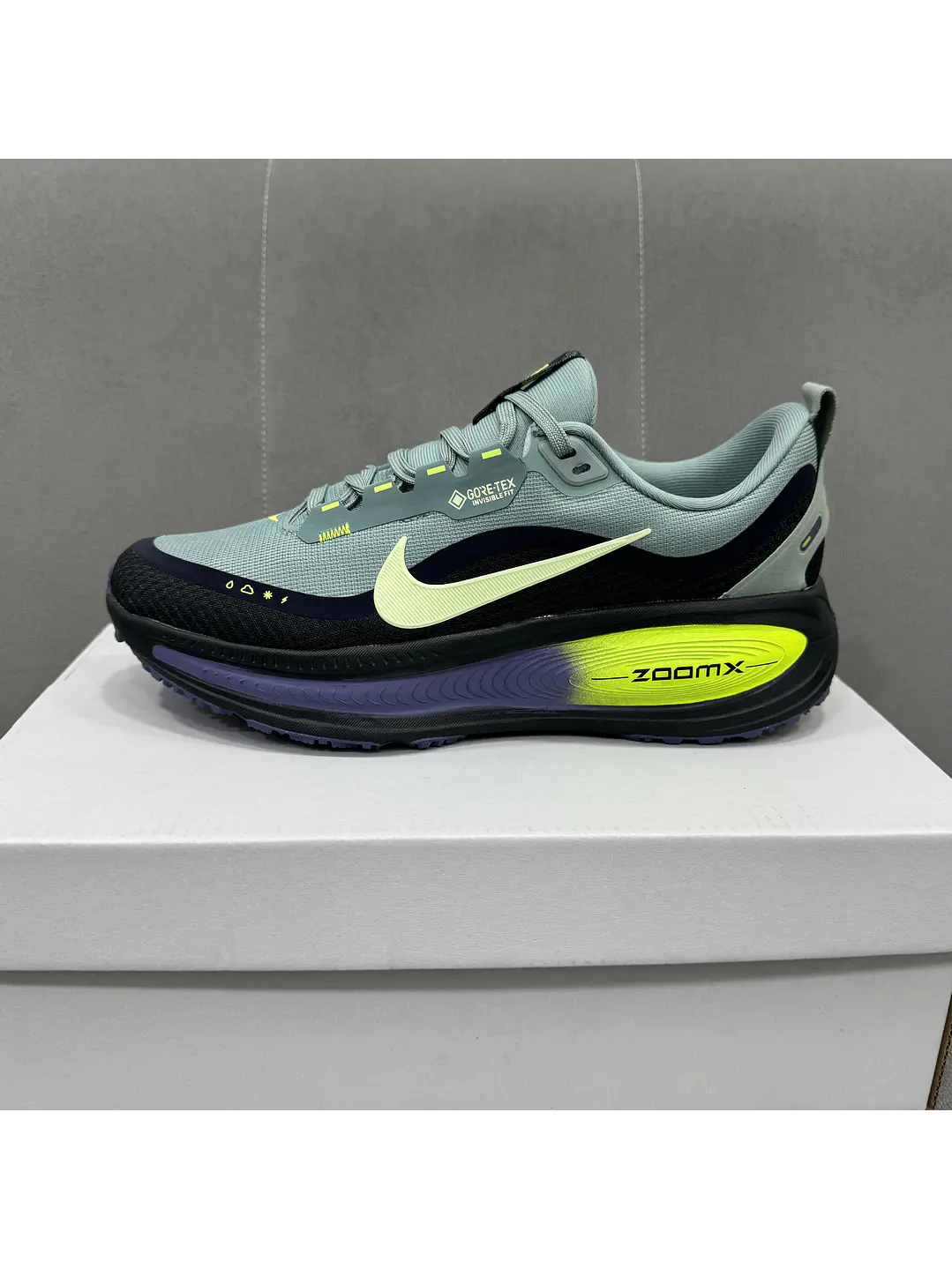 Nike Zoom Vomero Gore-tex Blue 1