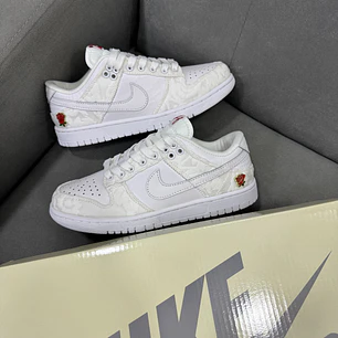 Nike Sb Dun Low Give Her Flowers