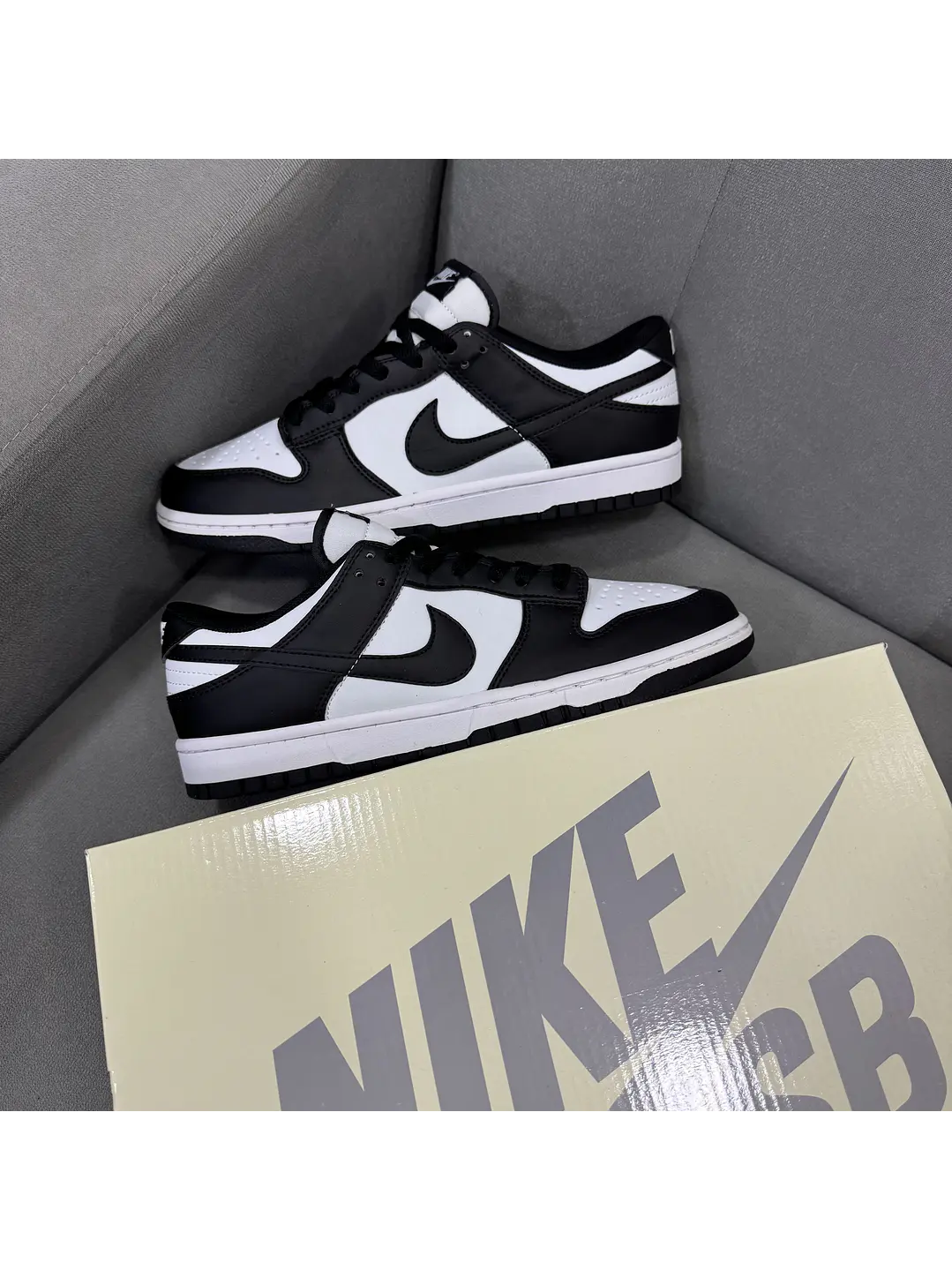 Nike Sb Dunk Low Classic Panda 1
