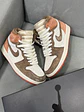 Jordan Retro 1 High Dusted Clay  - Miniatura 4