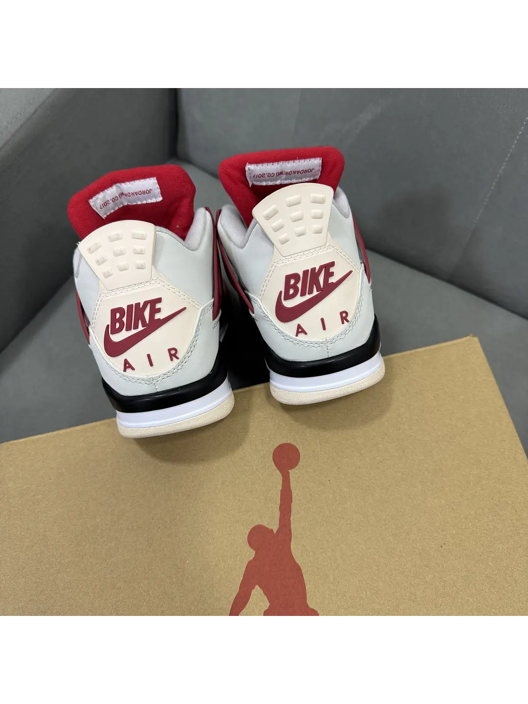 Jordan Retro 4 Níger Sylvester Brick After Brick  4