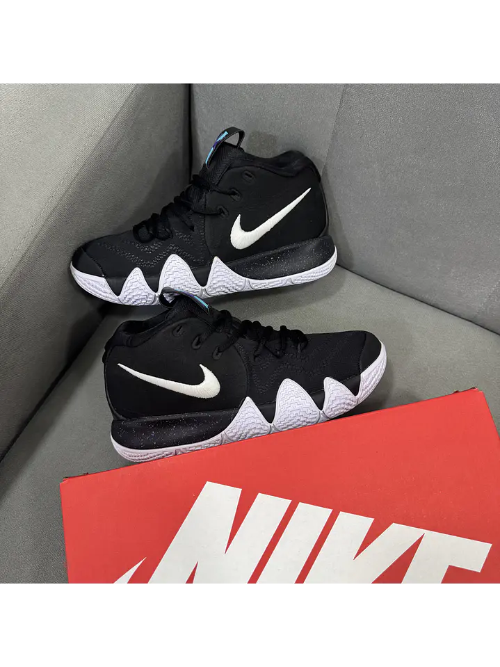 Nike Kyrie Irving 4 Black White  1