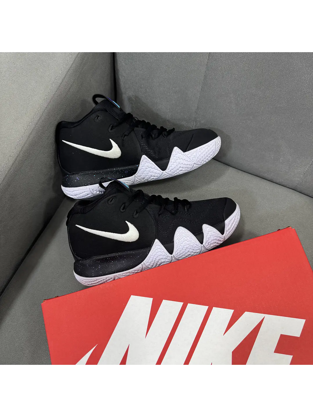 Nike Kyrie Irving 4 Black White  2