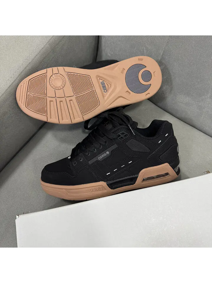 Osiris Peril Black Gum  3