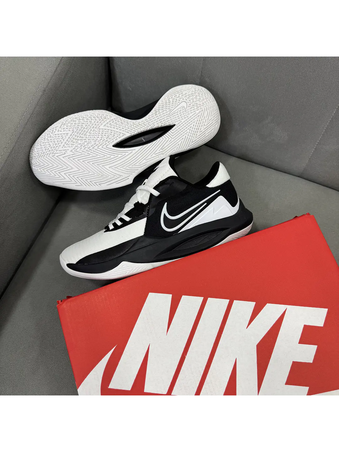 Nike Precisión Black White  2