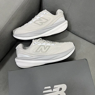 New Balance 1080 V15 Gris 