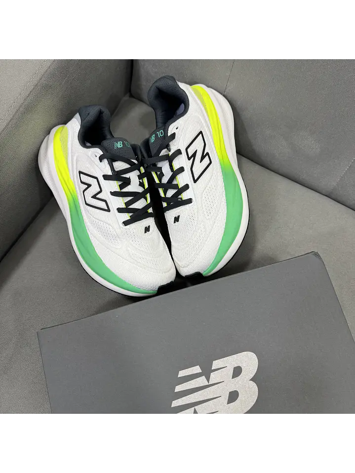 New Balance 1080 V15 Blanco Verde 4
