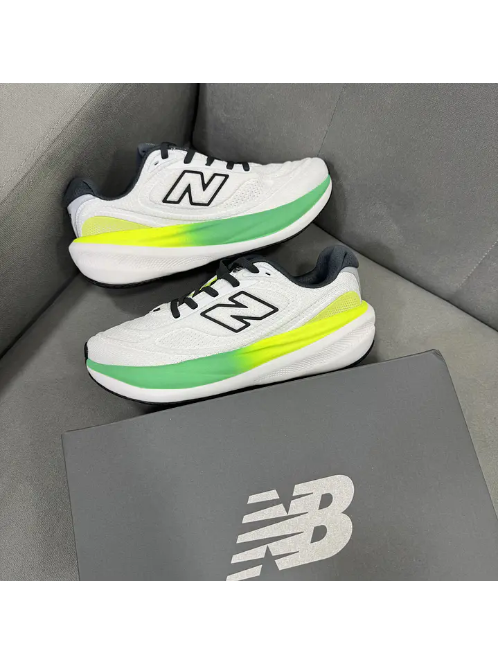 New Balance 1080 V15 Blanco Verde 1