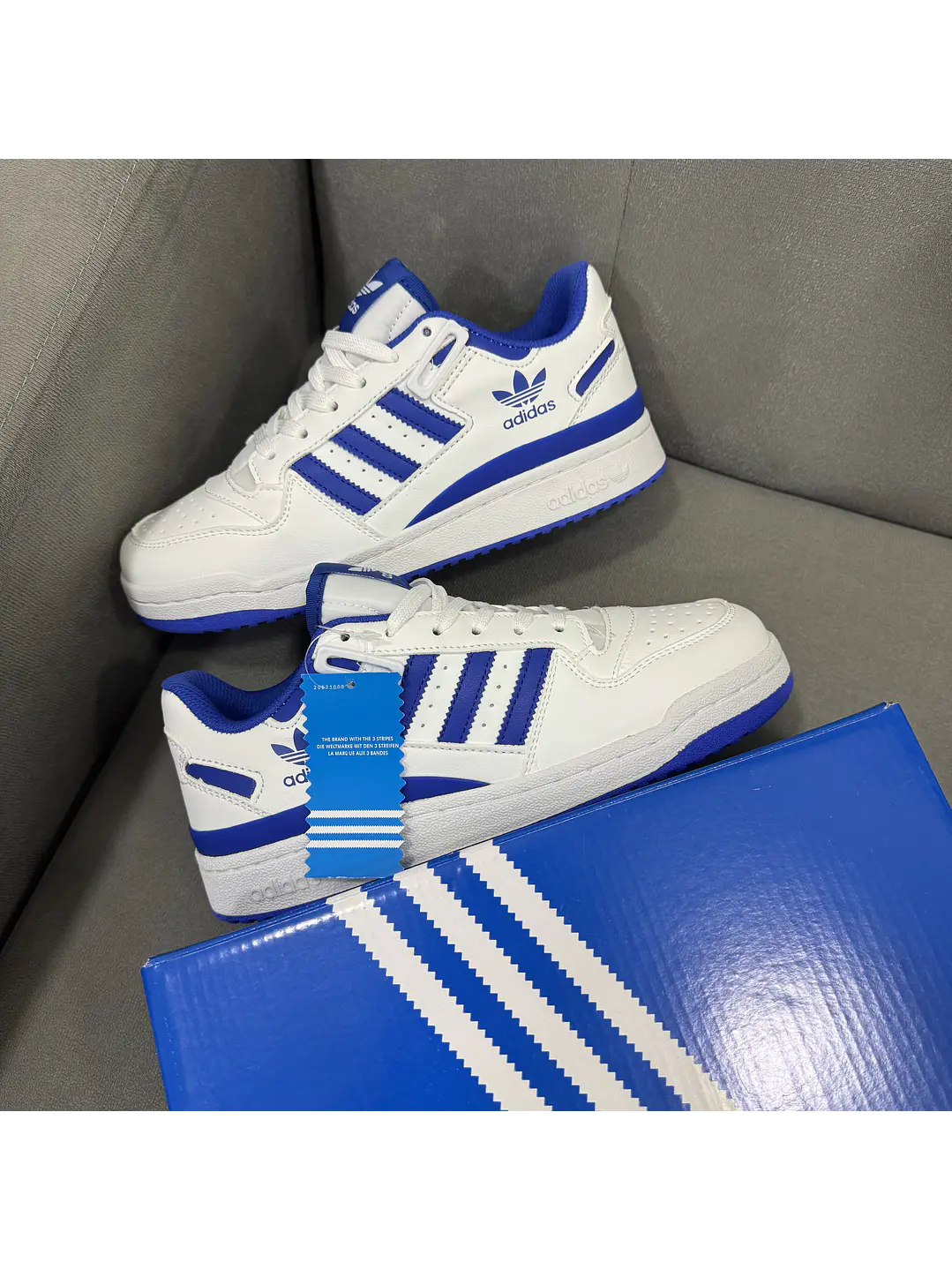 Adidas Forum Low 84 White Blue  1