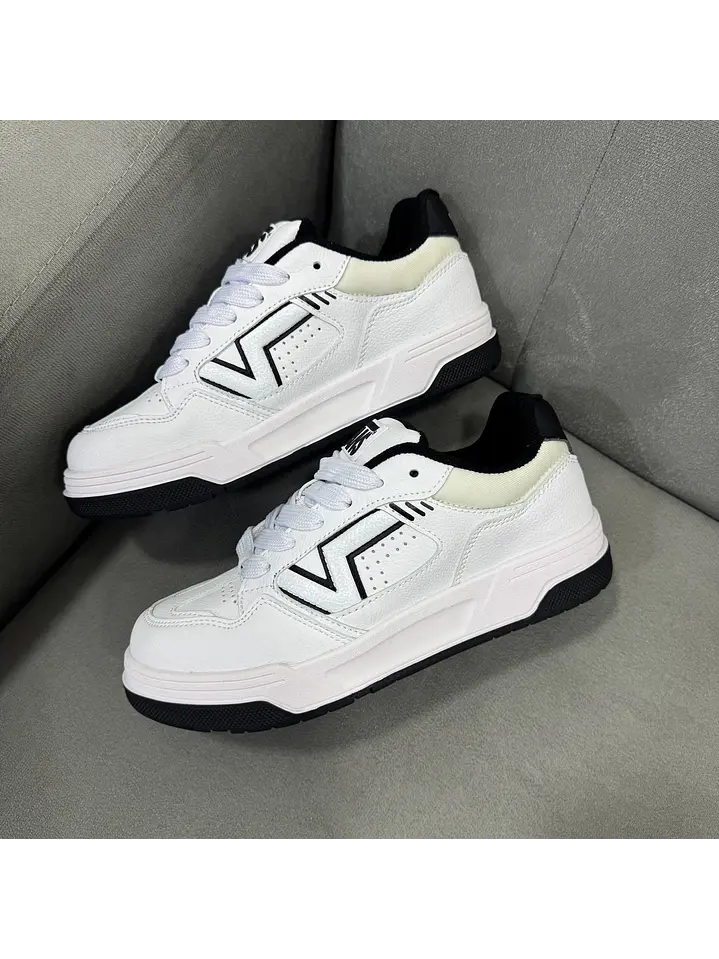 Vans Upland White Black  4