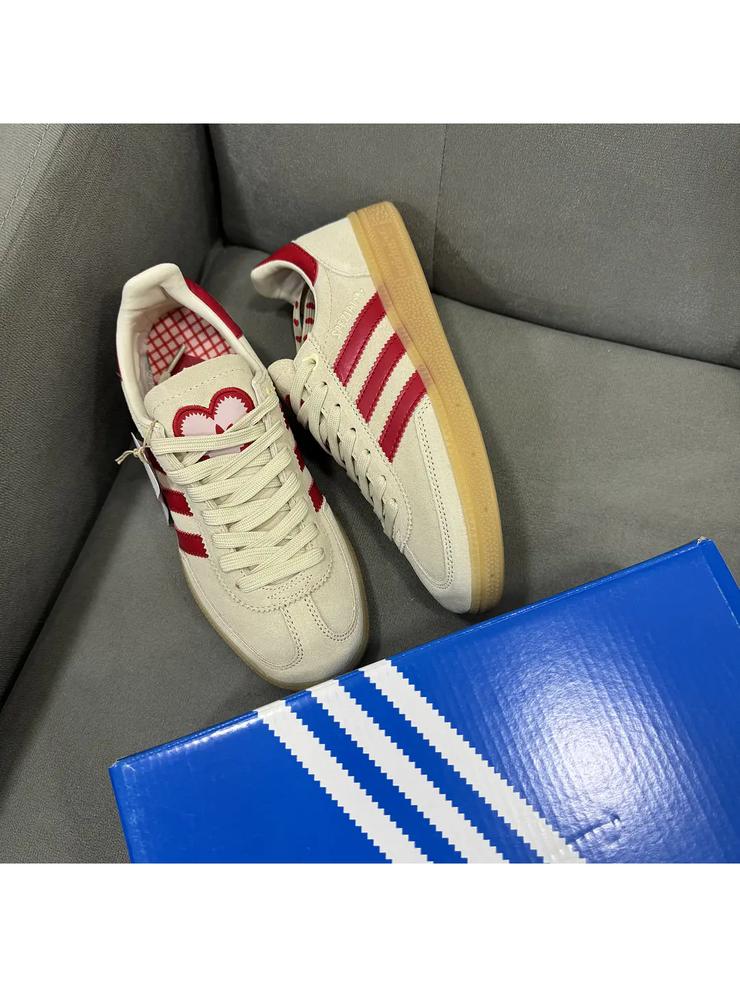 Adidas SPEZIAL SAN VALENTIN  1