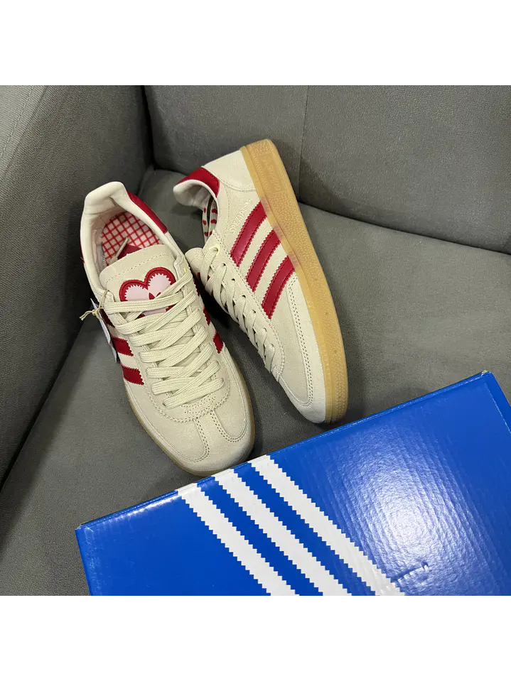 Adidas SPEZIAL SAN VALENTIN  1