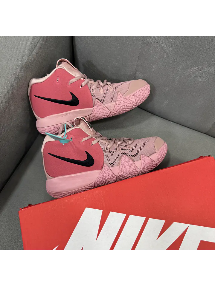 Nike Kyrie Irving 4 Atomic Pink  1