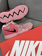 Nike Kyrie Irving 4 Atomic Pink  - Miniatura 2