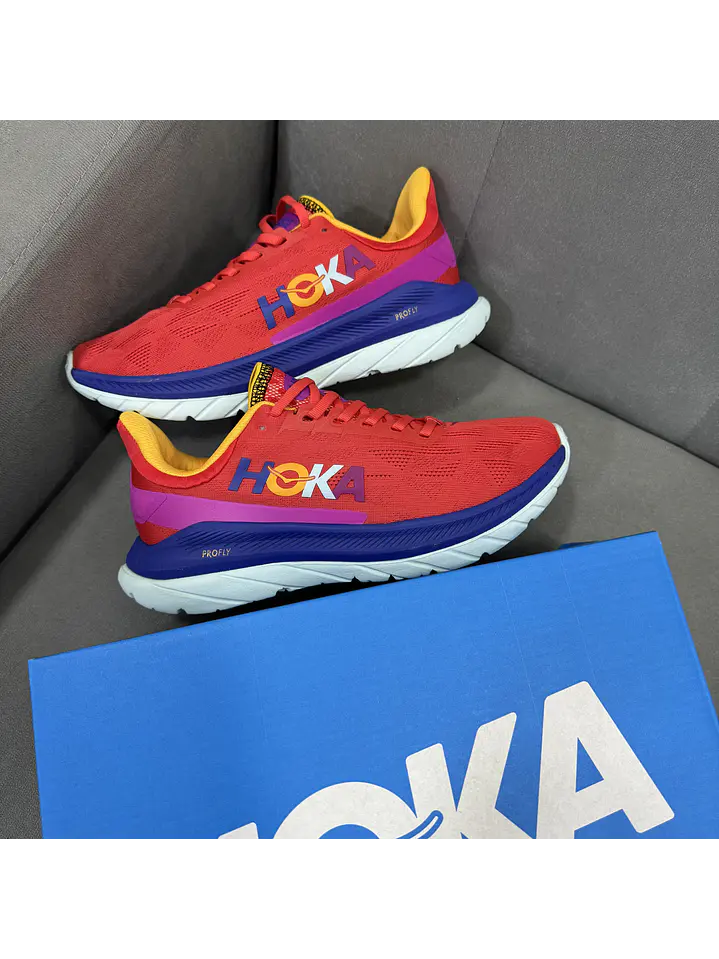 Hoka Mach 4 Rojo  1