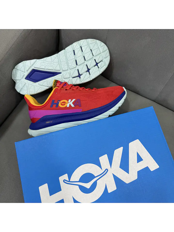 Hoka Mach 4 Rojo  3