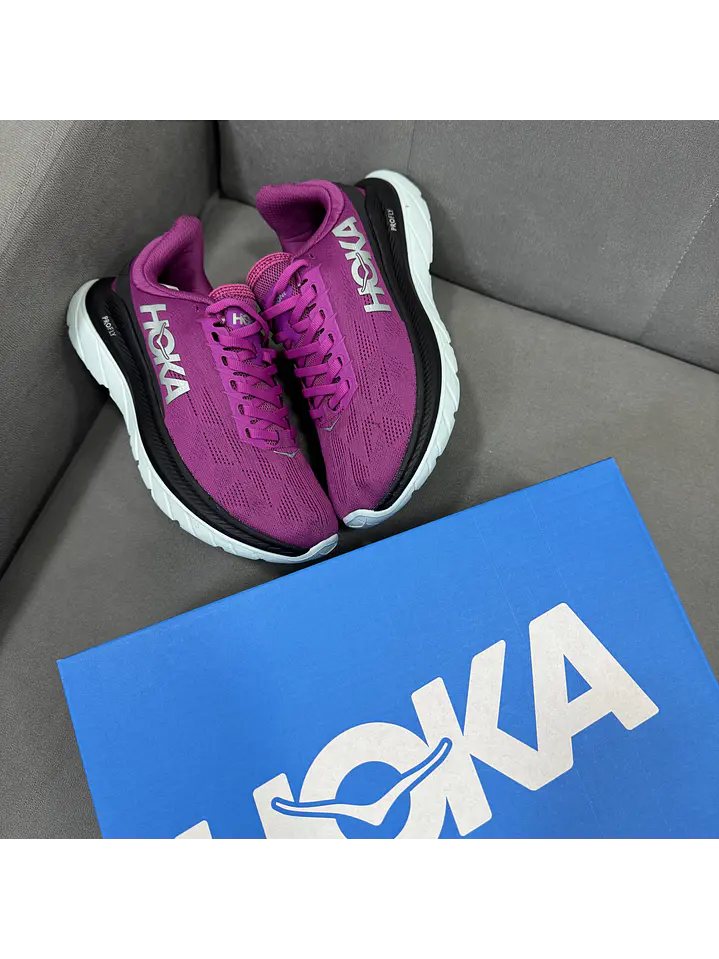 Hoka Mach 4 Morado  3