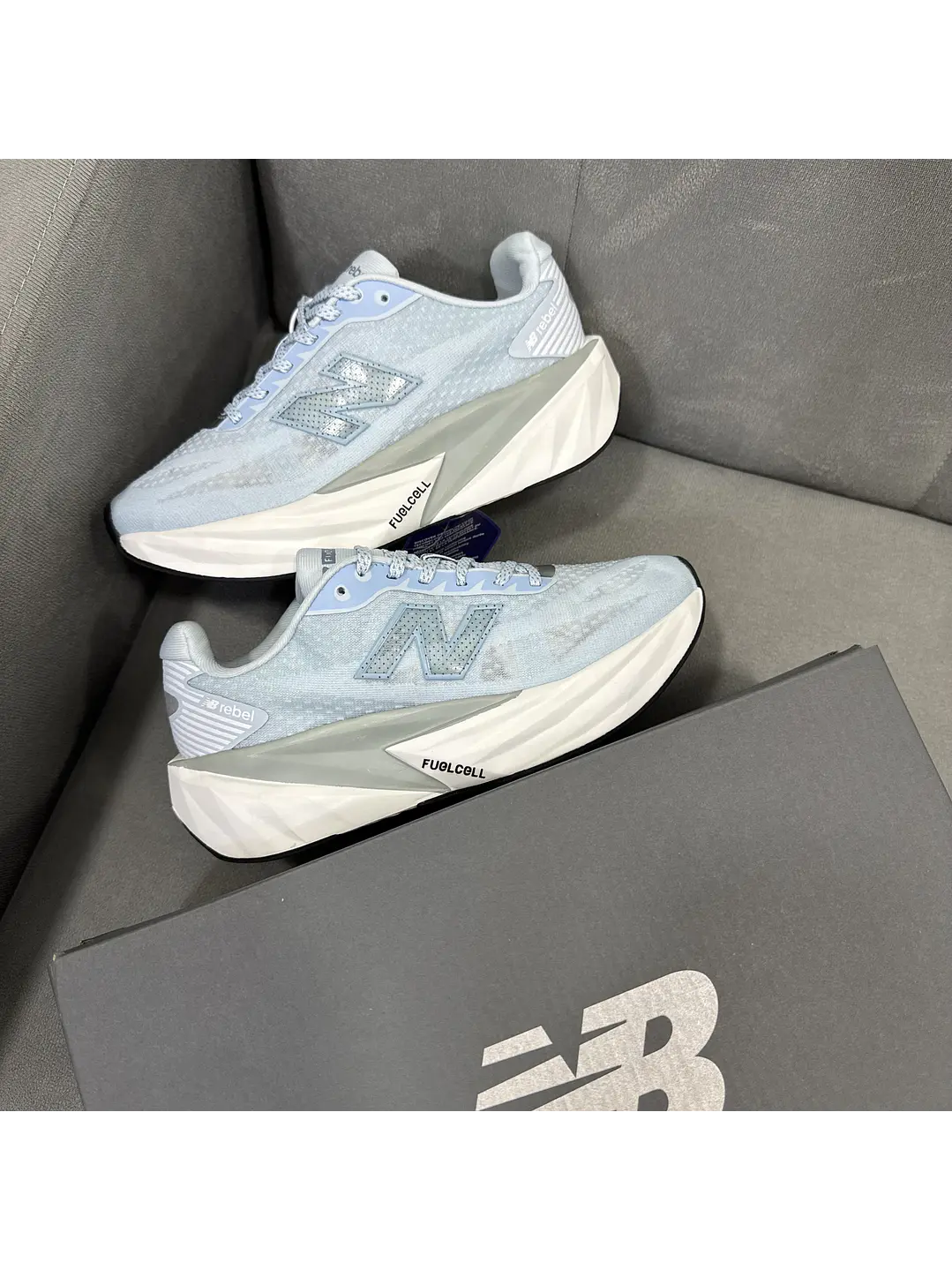 New Balance Rebel V5 Cielo 1