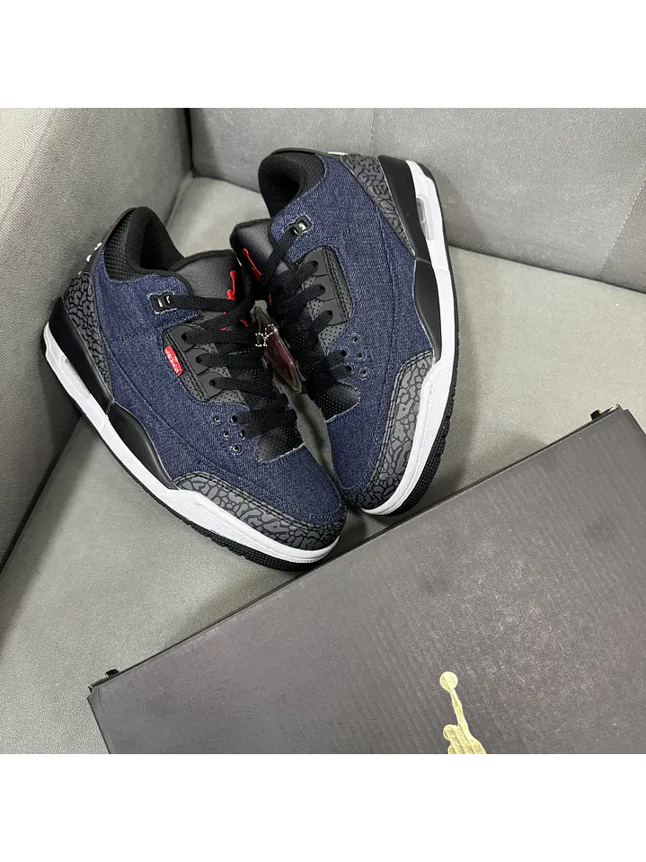 Jordan Retro 3 X Levis Blue  4