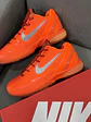 Nike Kobe 6 Total Orange  - Miniatura 3