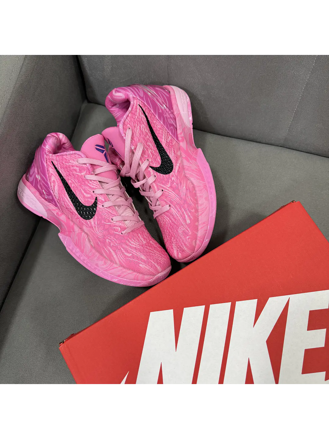 Nike Kobe 6 Strawberry 3