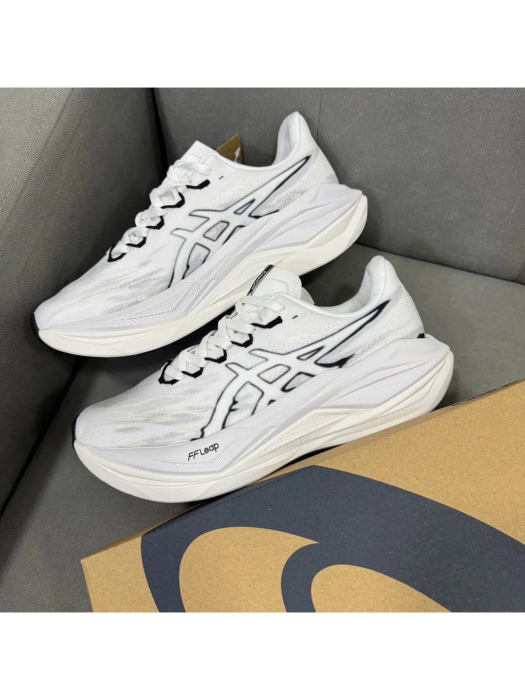 Asics Superblast 3 Blanco 3