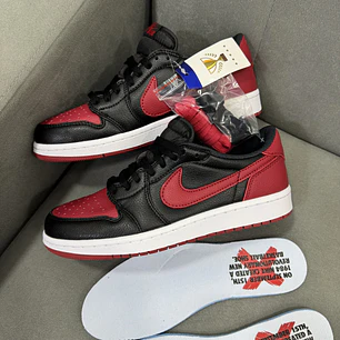 Jordan Retro 1 Low Banned