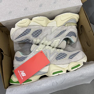 New Balance 9060 Bricks & Wood