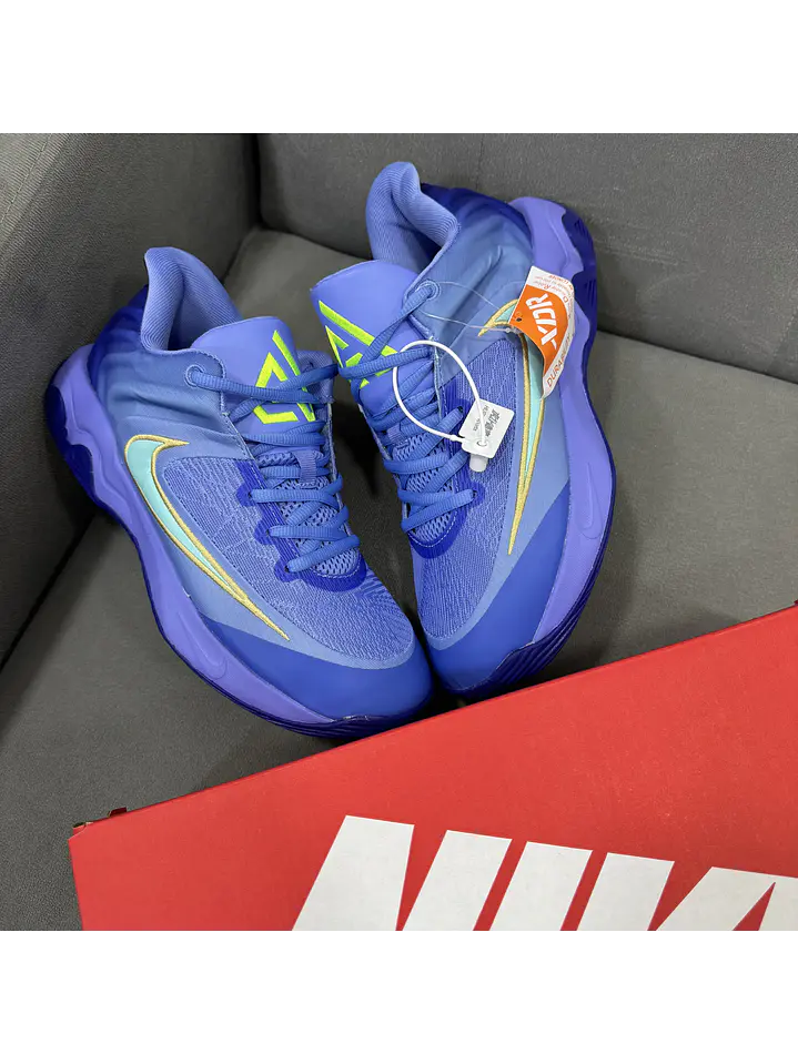 Nike Giannis Inmortality 0.4 Blue  4