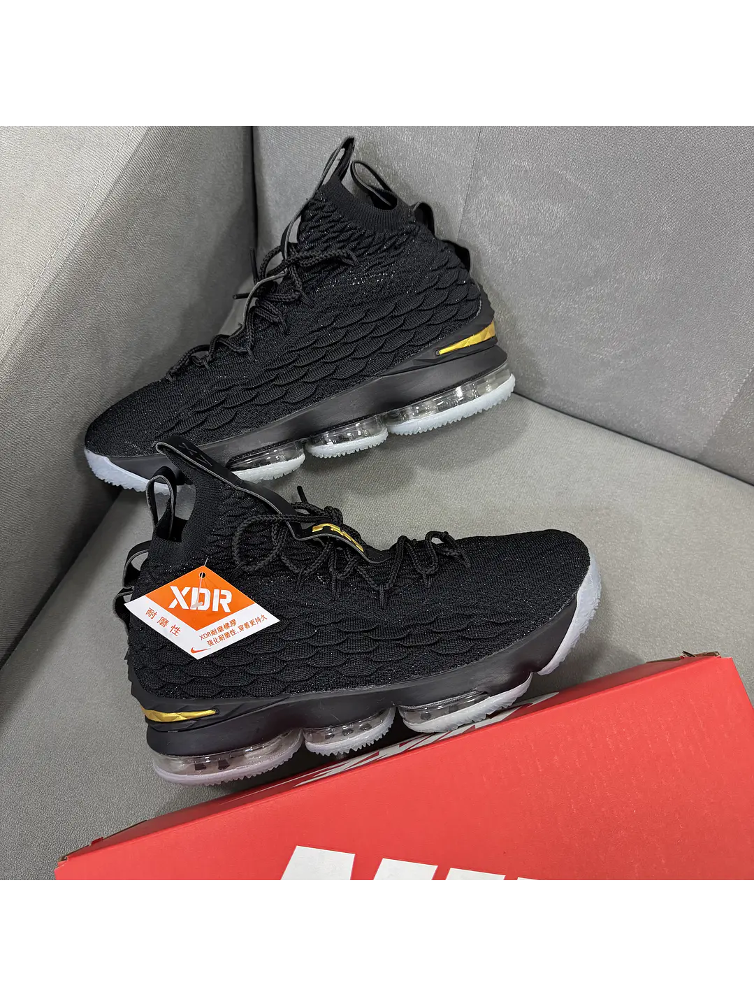 Nike Lebron 15 Black Gold 1