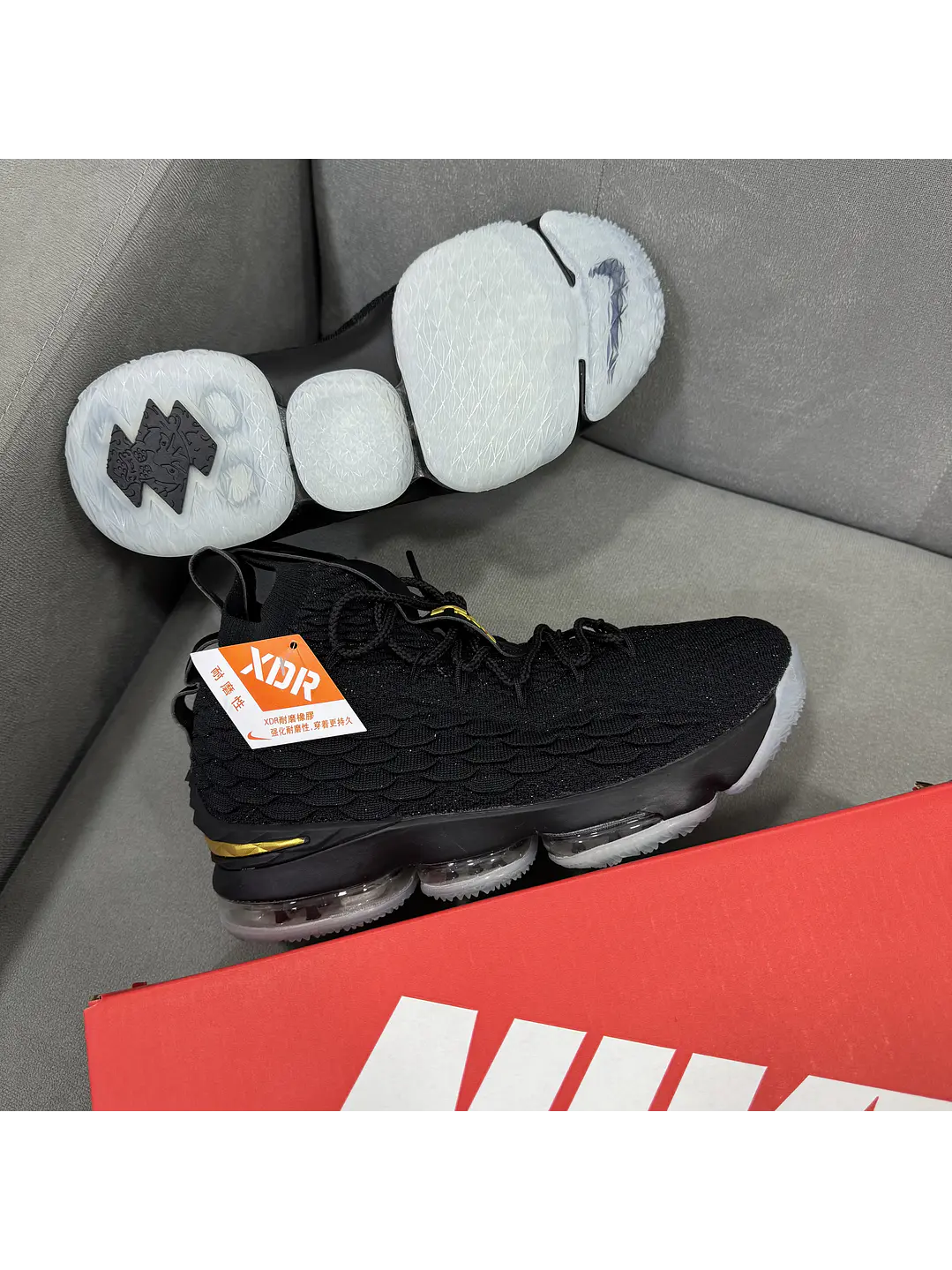 Nike Lebron 15 Black Gold 2