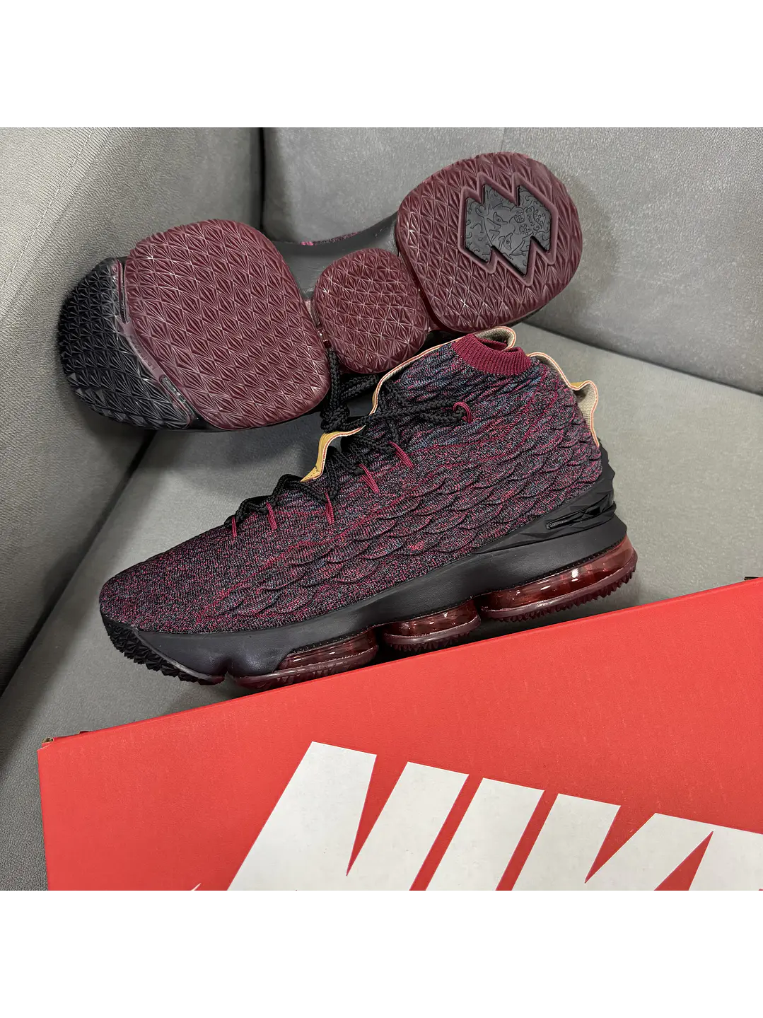 Nike Lebron 15 Bordo 3