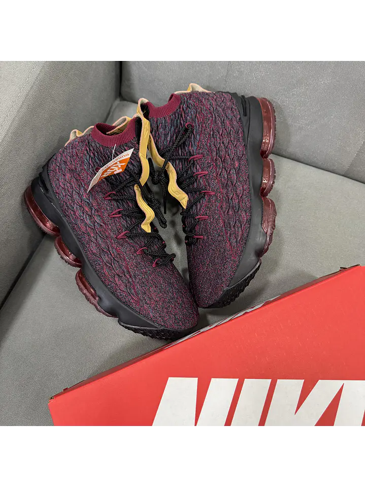 Nike Lebron 15 Bordo 4