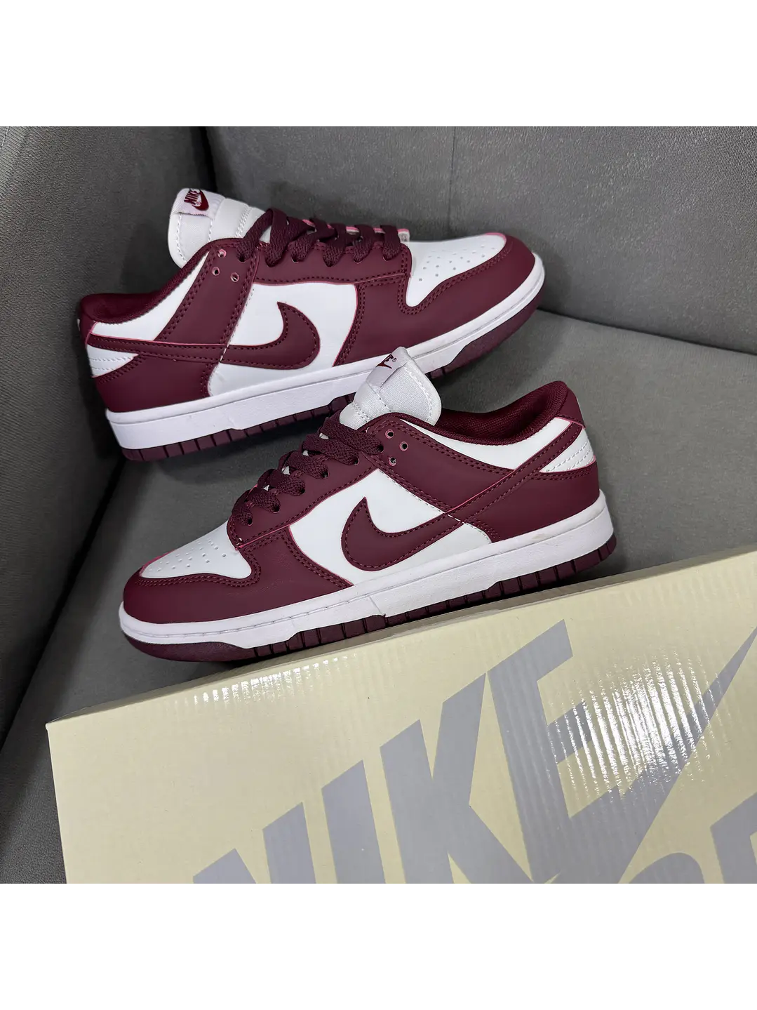 Nike Sb Dunk Low Burdeos 1