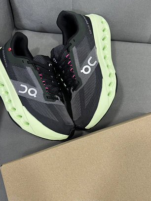On Cloudsurfer Next Black 