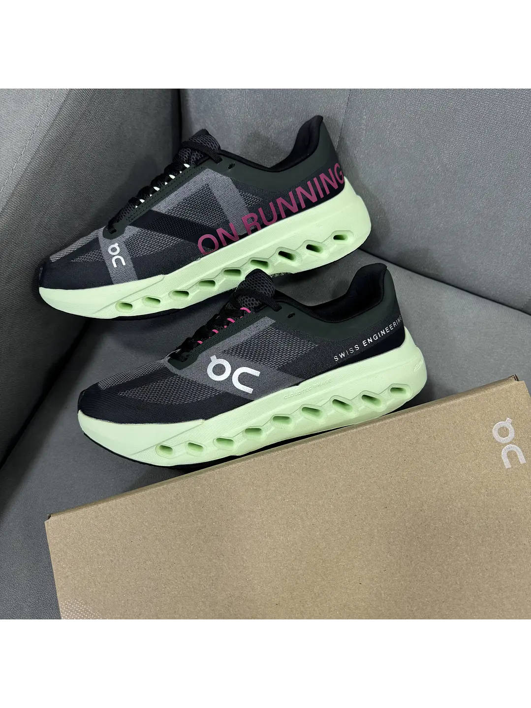 On Cloudsurfer Next Black  2