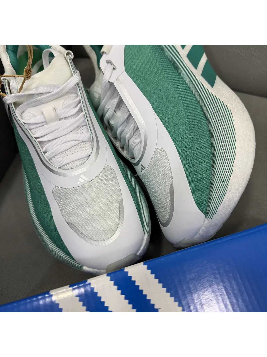 Adidas HyperBoost Edge Green  3