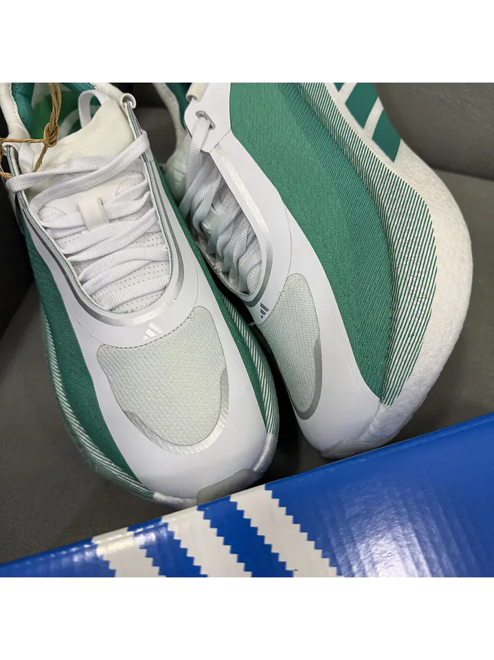 Adidas HyperBoost Edge Green  3