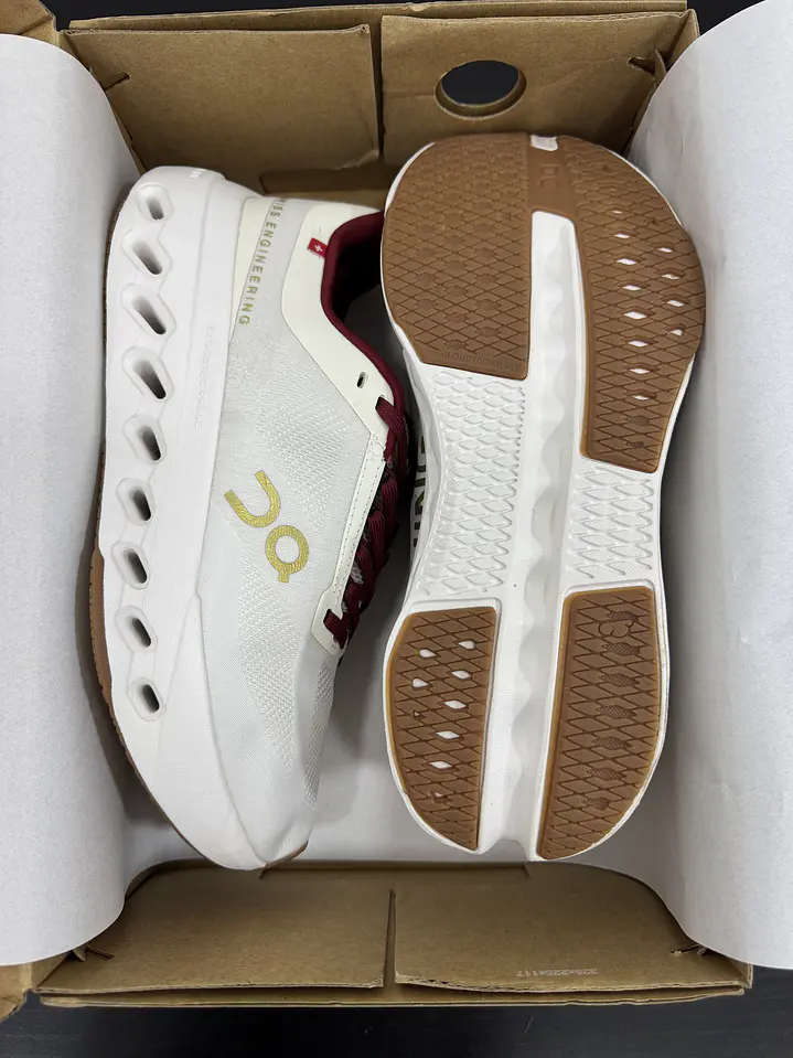 On Cloudsurfer Next White Gold 4