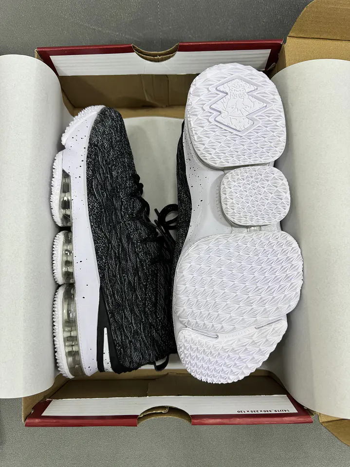 Nike Lebron 15 Black White  3