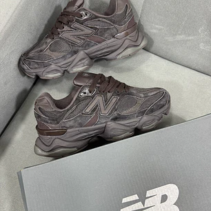New Balance 9060 Brown 