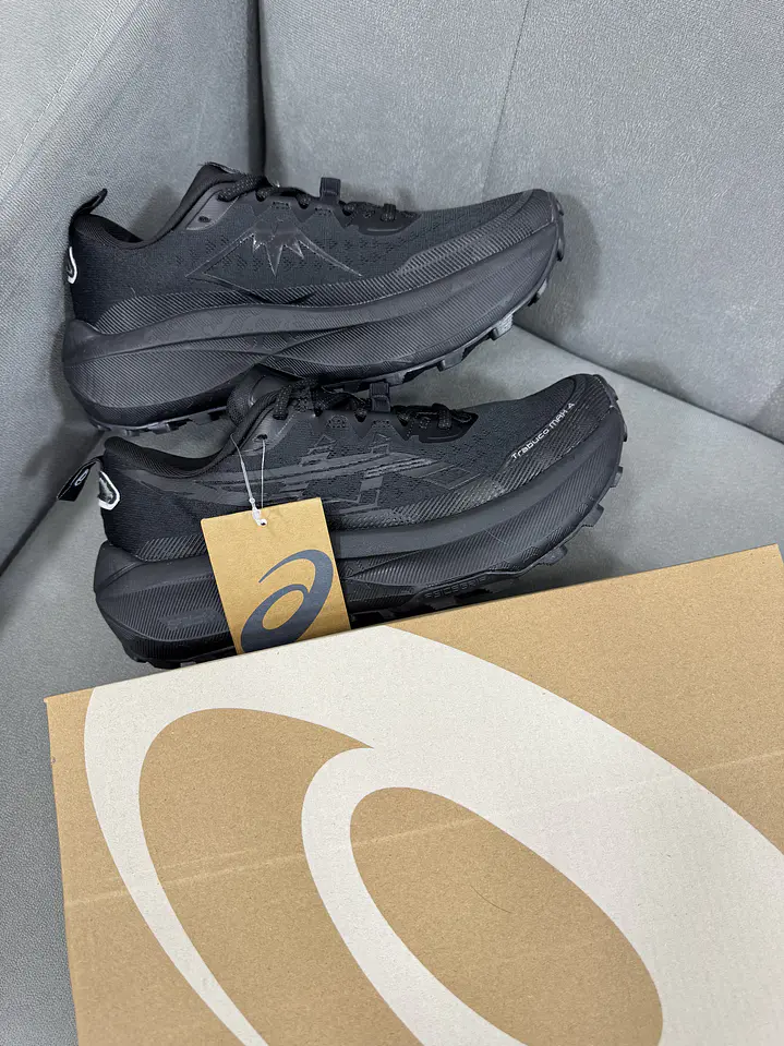 Asics Trabuco Max 4 Black  2