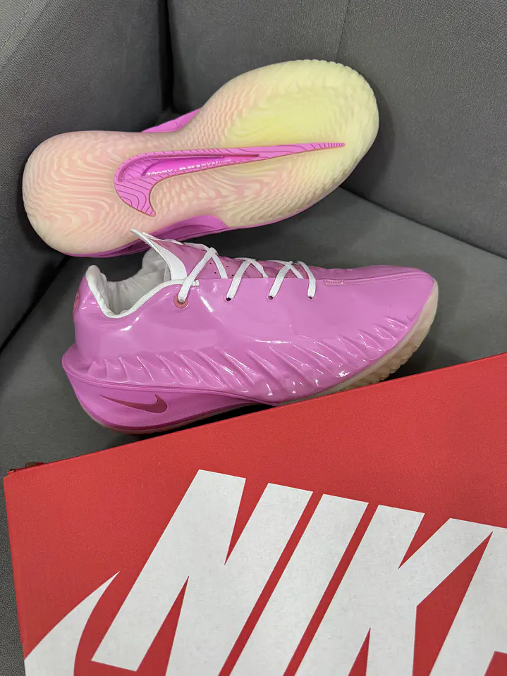 Nike GT Cut 0.4 Future Pink  2