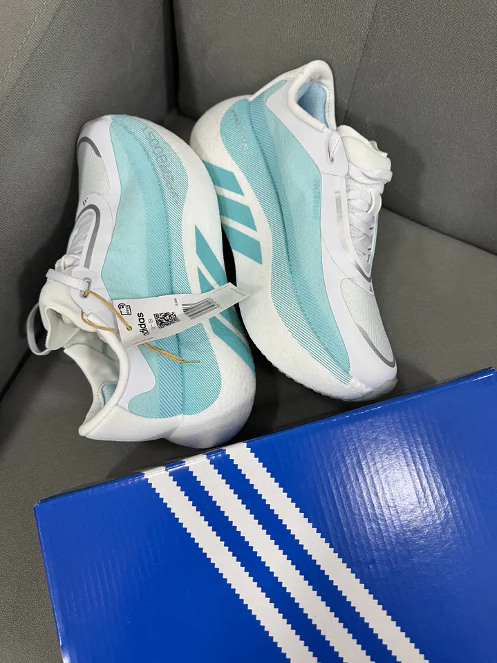 Adidas HyperBoost Edge Cielo  4