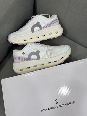 On Cloudultra 3 Pink 